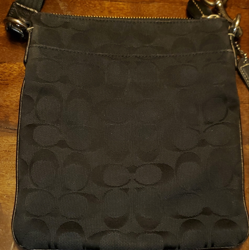 Coach - black - crossbody - Picture 3 of 14